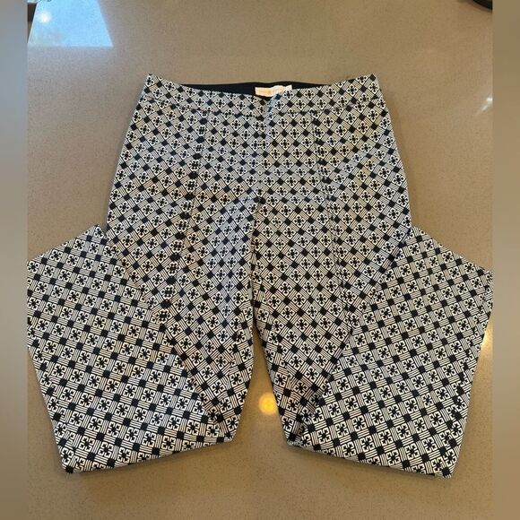 Tory Burch Women's Black & White Geometric Side Zip Ankle Pants Size 4 - Picture 2 of 10
